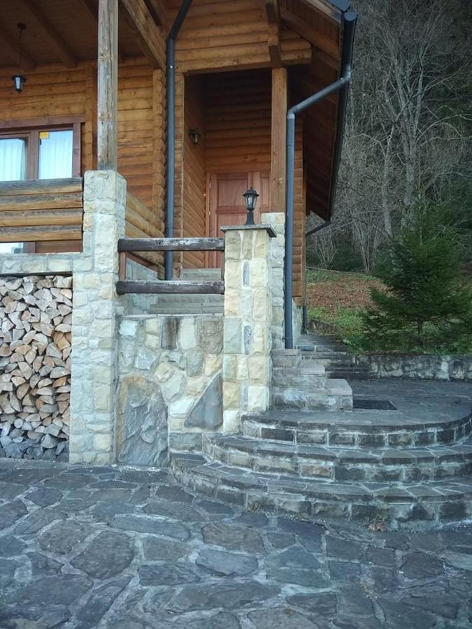 На Полумистому Villa Mikulicsin Kültér fotó